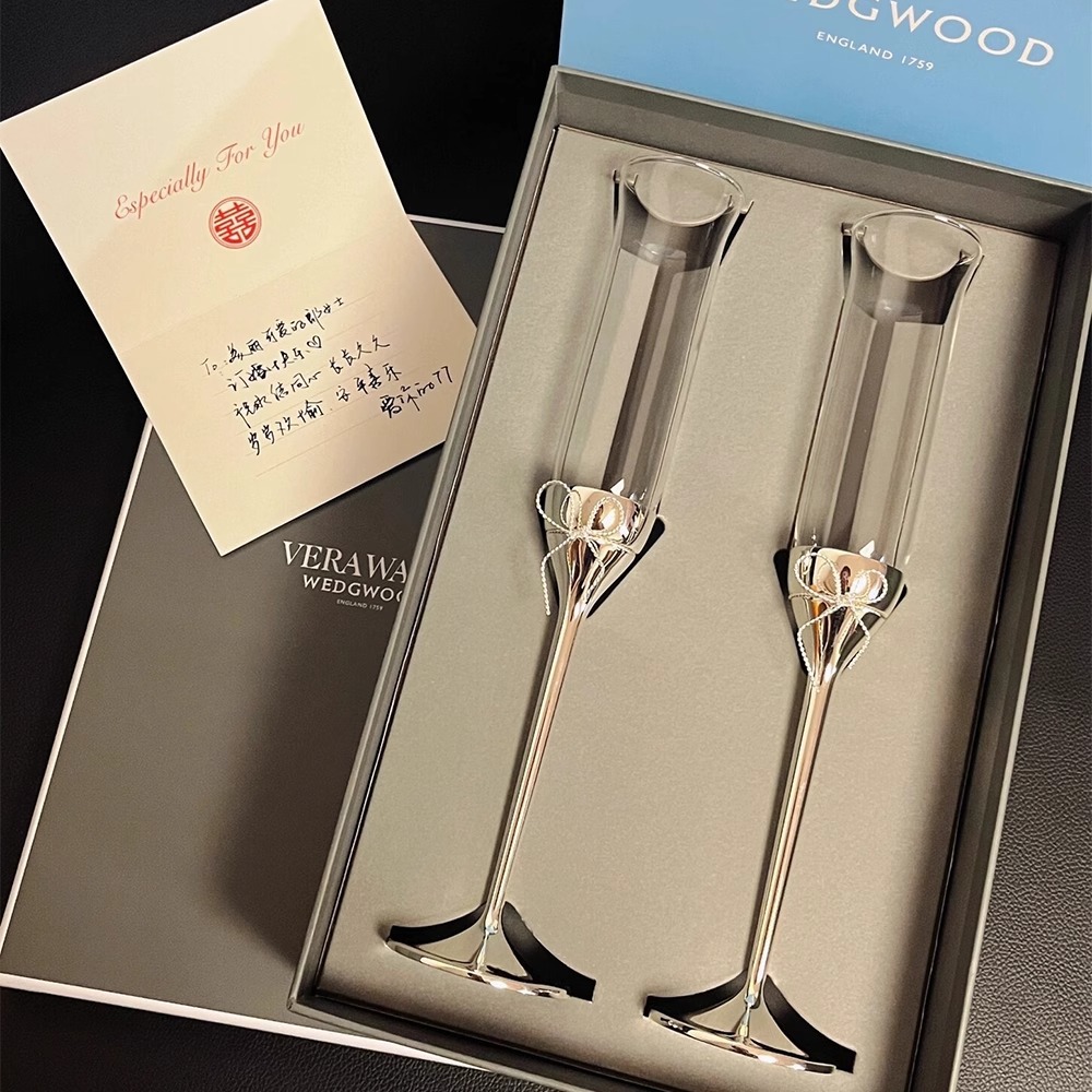 Bicchiere da Champagne a Forma - Crystal Wine Glass recensione e prezzo