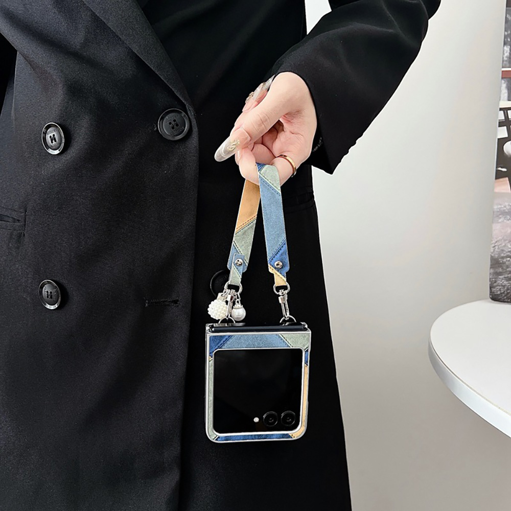 Custodia Pieghevole per Telefo - Luxury Lifestyle Outfit recensione e prezzo