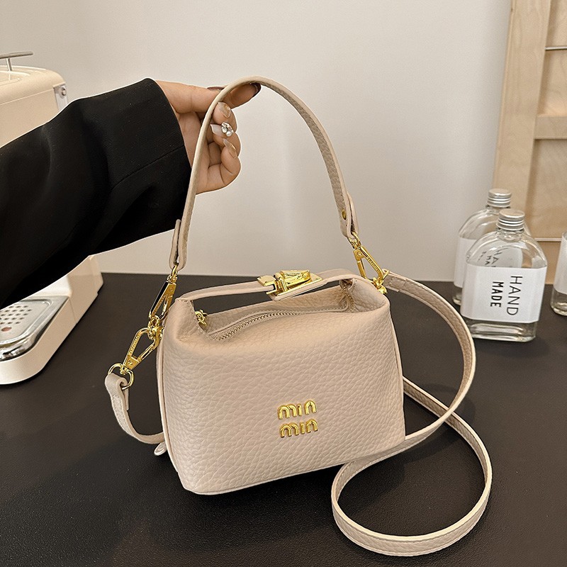 Elegante Borsa a Tracolla in P - Luxury Lifestyle Handbags recensione e prezzo